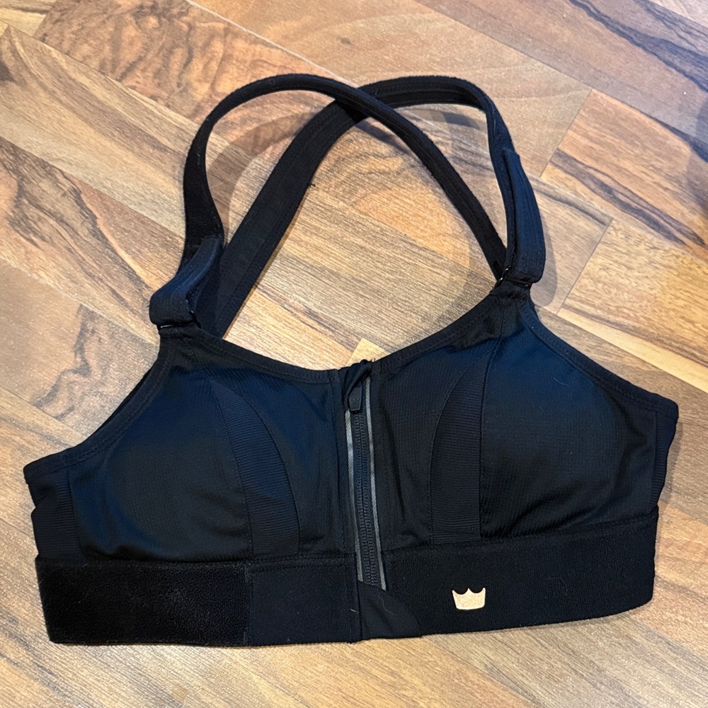 SHEFIT sports bra